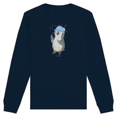 Produktbild von Mr. & Mrs. Panda Bio Baumwoll Pullover Pinguin Duschen Größe XL - French Navy - Geschenk, Sweatshirt, Dusche, Pulli, Neuanfang, Baden, Sweater, Singen, Duschkonzert