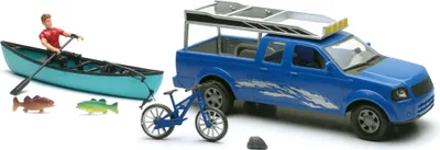 Produktbild von Box mit einem blauen Pick-up; einer Spielfigur; einem Boot und Zubehör. Maßstab: 1/18, NEW37385C, Maßstab1/18, NEWRAY