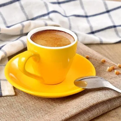 Zdjęcie produktu dla Żółta porcelanowa filiżanka do espresso 80 ml