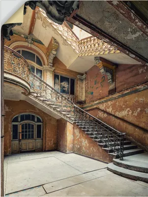 Produktbild von ARTland Wandbild, selbstklebend Lost Places Verlassene Orte Treppenhaus Größe: 60x80 cm