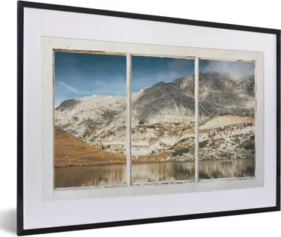 Produktbild von MuchoWow® MuchoWow® Gerahmtes Poster Aussicht - Berg - Wasser 60x40 cm - Poster mit zchwarzem Bilderrahmen - Schlafzimmer - Plakat in Rahmen - Drucken