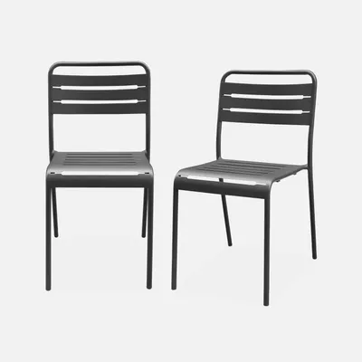 Two anthracite garden chairs are shown against a light gray background.