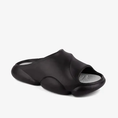 Produktbild von Herren Slipper Maix aus leichtem, atmungsaktivem Material mit modernem, futuristischem Design