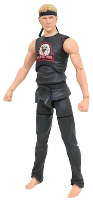 Obrázok produktu pre Cobra Kai: Exkluzívna figúrka Johnnyho Lawrencea v podobe orla, výška 18 cm