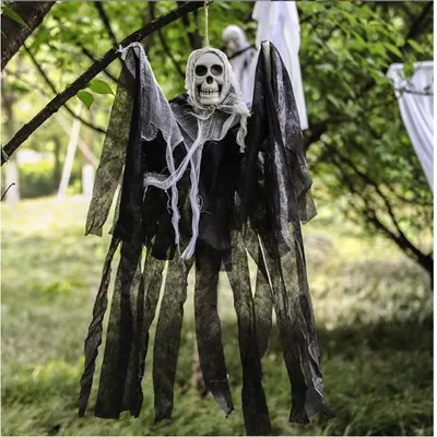 Obrázok produktu pre Visavá dekorácia na Halloween s motívom lebky, 83 cm
