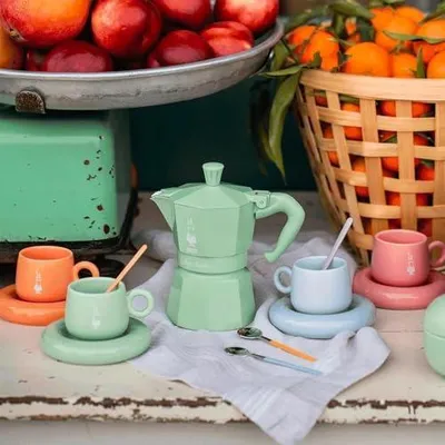 Produktbild von Set aus vier Espressotassen