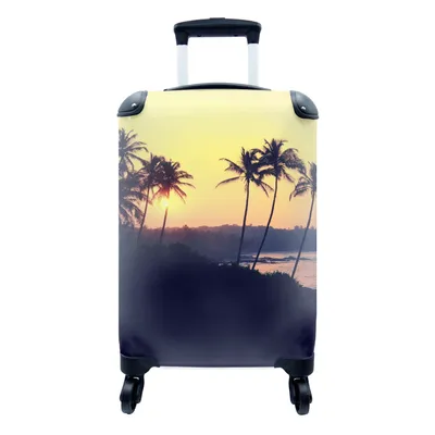 Produktbild von MuchoWow® Koffer Handgepäck Trolley Rollkoffer Kleine Reisekoffer mit 4 Rollen - Meer - Palme - Abend - Landschaft - Cabin Size < 55x40x23 cm & 55x40x20 cm - Fotokoffer - Kabinenkoffer - Boardgepäck - Reise-Box - Reisekoffer - Reisegepäck - Koffer mit Bild - Trolley für Kinder
