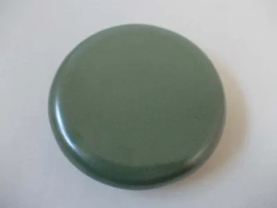 Produktbild von Reinigungskachel Moosgrün Putzdeckel für Kachelofen rund 15 cm