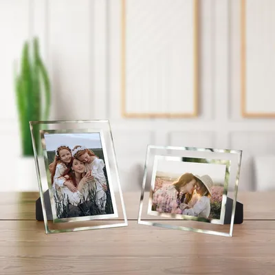 Produktbild von Set von 4 Glasfotorahmen 10x15 cm für Tischständer - Perfekt für Baby- und Familienfotos