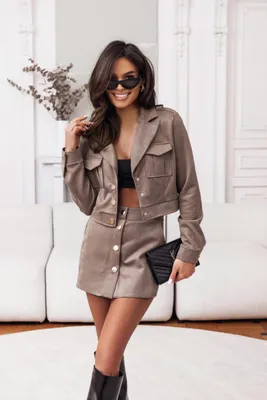 Produktbild von Eleganter Damen Zweiteiler BLISS – Kurzjacke & Rock-Shorts Fango M