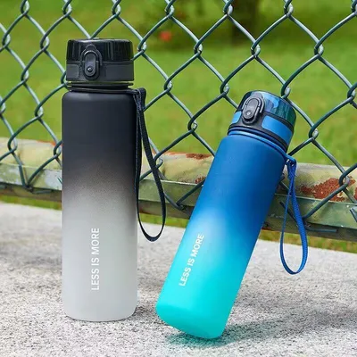 Produktbild von 2 Stück 650 ml Sport-Wasserflasche Farbverlauf Kunststoffbecher Trinkartikel Outdoor Strand Reisen Tragbar Fitnessstudio Fitnesskrüge