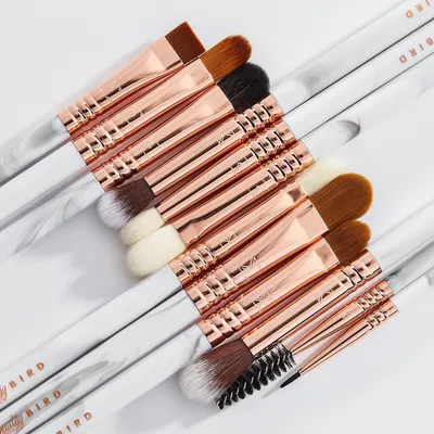 Produktbild von Professionelles Lidschattenpinsel-Set mit Kosmetiktasche