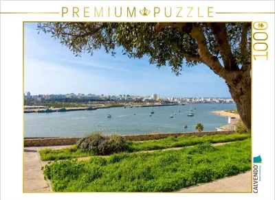 Produktbild von CALVENDO Puzzle Blick auf Portimão | 1000 Teile Lege-Größe 64x48cm Foto-Puzzle für glückliche Stunden