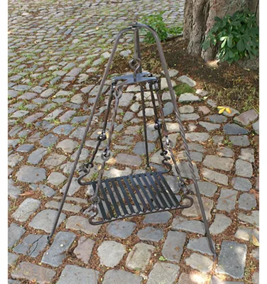 Produktbild von Grillrost für Dreibein, handgeschmiedet