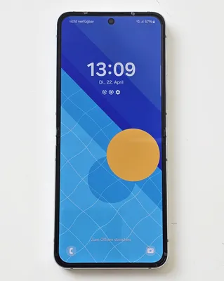 Produktbild von Galaxy Z Flip5 - Graphite - 256 GB