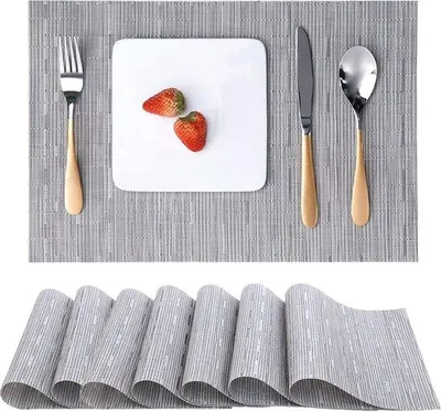 Produktbild von Famanu Platzsets waschbar 8er Set - Silber, hitzebeständig und rutschfest