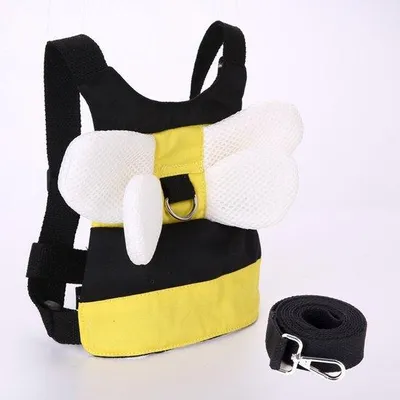 Image de Sangles de sécurité jaunes 2-en-1 avec ceinture et boucle de sécurité pour garçons et filles.