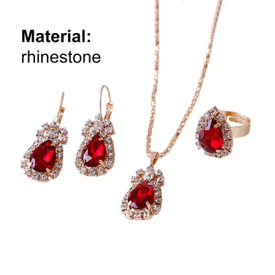 Produktbild von 3 Teile/satz Frauen Wasser Tropfen Helle Legierung Strass Anhänger Halskette Ohrringe Ring Schmuck-Set für Valentinstag-Rot