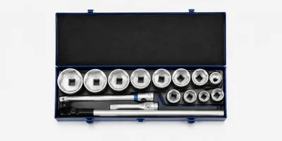 Produktbild von Steckschlüsselsatz, 1", 15-teilig, 36–80 mm, im Metallkoffer, KI-generiertes Bild