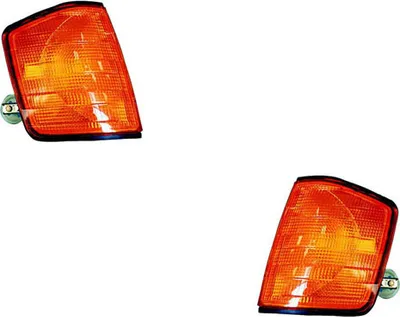 Produktbild von Blinker passend für Mercedes W201 10/82-08/93 vorne Set L+R Halogen 2018260443 8207721 2018260043 0008209921 2018260143 A000820992 Johns