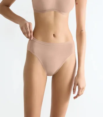 Immagine prodotto di sloggi Slip GO Daily Intimo in confezione da tre