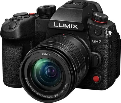 Produktbild von PANASONIC LUMIX GH7 Schwarz + 12-60 mm f/3.5-5.6