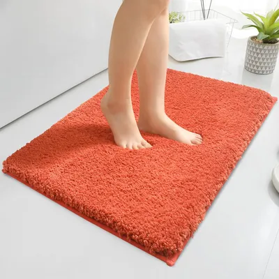 Produktbild von Weiche Badematte 50 x 80 cm, rutschfeste Badematte mit TPR-Rückseite, maschinenwaschbar, Badematte mit flauschiger Optik, wasserabsorbierende Mikrofaser-Badematte/Duschmatte