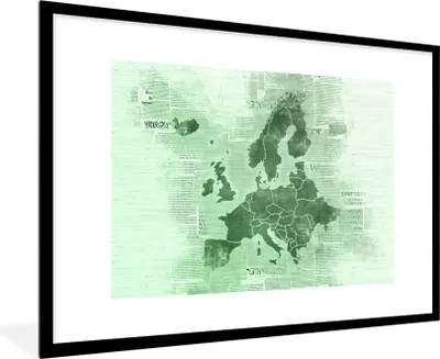 Produktbild von MuchoWow® MuchoWow® Gerahmtes Poster Karte von Europa - Zeitung - Grün 90x60 cm - Poster mit zchwarzem Bilderrahmen - Wanddekoration - Fotos