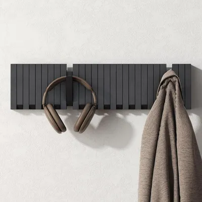 Produktbild von Mai & Mai Kleiderhaken Wandgarderobe Wandhaken aus Holz Garderobe mit 14 magnetischen Klapphaken Garderobenleiste Garderobenhaken Matt schwarz Twigro-01