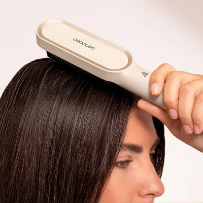 Produktbild von Glättbürste Cecotec InstantCare Lisse. 25 Zähne, 5 Temperaturen, Für Alle Haartypen, Keramikbeschichtung