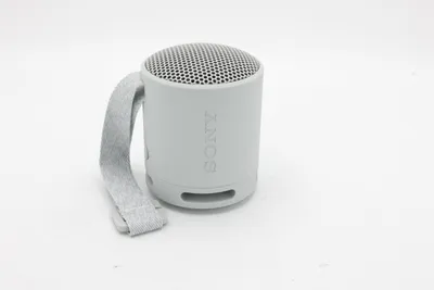 Produktbild von Sony SRS-XB100, Kabellos, A2DP, HFP, AAC, AVRCP, SBC, USB Typ-C, Tragbarer Mono-Lautsprecher, Grau, Zylinder