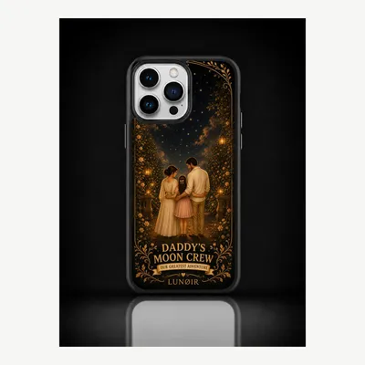 Productafbeelding van iPhone 14 Pro Max hoesje, telefoonhoesje, beschermhoesje, case met een motief van familieavonturen – LUNØIR ©