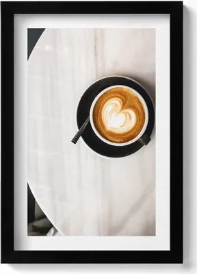 Produktbild von Eine Tasse Kaffee mit einem Herz– Wandbild mit Rahmen – Gerahmtes Bild  – Wanddekoration – 20x30 cm – Schwarz