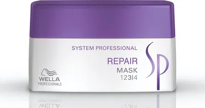 A product shot of a hair mask container.