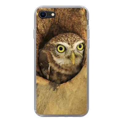 Produktbild von MuchoWow® Handyhülle Schutzhülle Hülle für iPhone SE 2022 Braune Eule, die aus einem Loch in einem Baum schaut Silikon Softcase Handy Hülle - Schutzhülle
