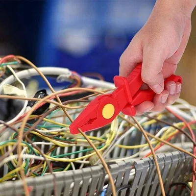 Produktbild von Elektroisolierter 1000-Volt-Schraubenschlüssel für Musikinstrumentenmontage und Stromzuschaltung.
