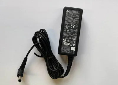 Immagine prodotto di Alimentatore per notebook Delta ADP-40KD-BB 19V/2,1A/40W 5,5/2,5 mm (diametro esterno/interno) in blocco