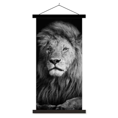 Produktbild von MuchoWow® Textilposter Wildlife - Löwe - Schwarz - Weiß 40x80 cm mit schwarzem Rahmen - Wandemalerei