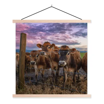 Produktbild von MuchoWow® Textilposter Kuh - Tiere - Kühe 60x60 cm mit holzfarbenen Rahmen - Wanddekoration