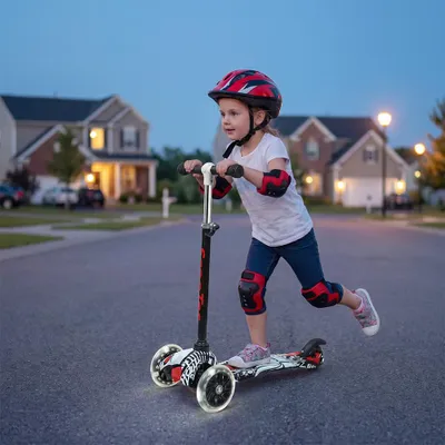 Produktbild von Kinder Scooter,3 Räder Faltbare Scooter mit LED Leuchtenden Räder und Deck,3 Höhenverstellbarer,Rutschfestes Deck,Kinderroller für 3–8 Jahren Kinder