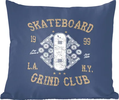 Produktbild von MuchoWow® Zierkissen Sofakissen Wohnzimmer Dekokissen 60x60 cm Skateboard - Weiß - Retro - Zitat - Sitzfläche - Foto Polster