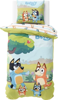 A Bluey-themed duvet cover and pillowcase set displayed on a bed.