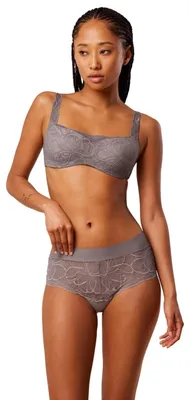 Produktbild von Triumph Damen Body Make-Up Illusion Lace Shorty, Pigeon Grey, 38