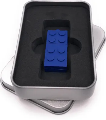 Produktbild von Onwomania Baustein Spielzeug in Blau USB Stick in Alu Geschenkbox 8 GB USB 3.0