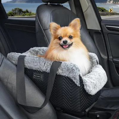 Image de Siège pour chien, console centrale pour voiture, pour petits chiens jusqu'à 5 kg, en similicuir noir, dimensions : 45 x 25,5 x 22 cm