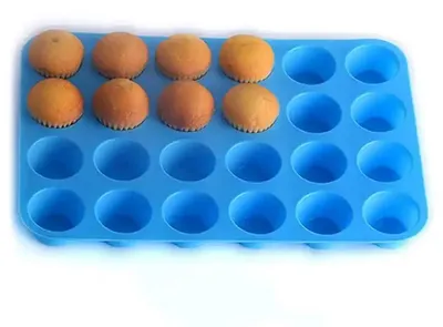Obrázek produktu pro CHPN – Sada 24 silikonových mini formiček na muffiny, průměr 5 cm – ideální pro cupcakes – 24 kusů – modrá barva – formy na cupcakes – formy na muffiny – průměr 5 cm – modré cupcakes – sada 24 kusů