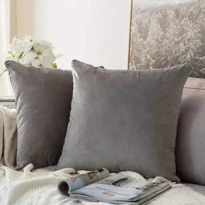 Productafbeelding van Set van 2 kussenhoezen, decoratieve kussens, sofa kussens, kussenhoezen met verborgen rits, 65 x 65 cm, grijs