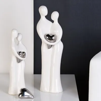 Produktbild von Skulptur Paar mit Herz aus Keramik 51 cm Kunst Art Figur