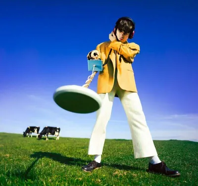 Obrázok produktu pre Declan McKenna - What Happened To The Beach? (Limited Edition) (Yellow Coloured) (LP)