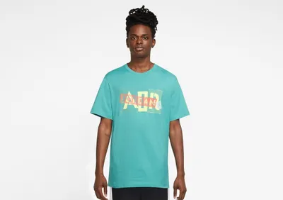 Produktbild von Tshirts Nike Air Jordan Brand Graphic Crew 3 DM1426392